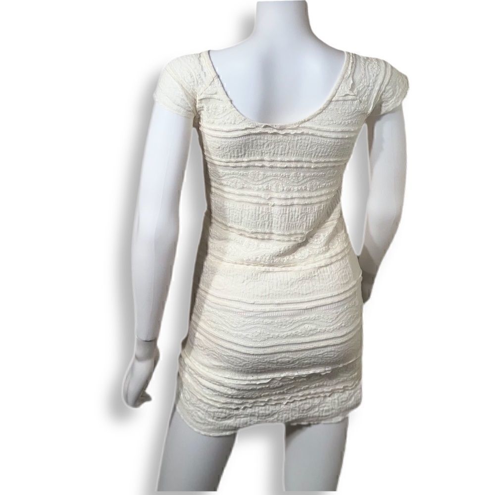 Crochet Lace Cream Boho Bodycon Dress (NWOT)